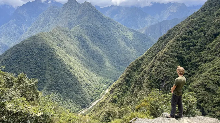 Classic Inca Trail to Machu Picchu - Life Expeditions