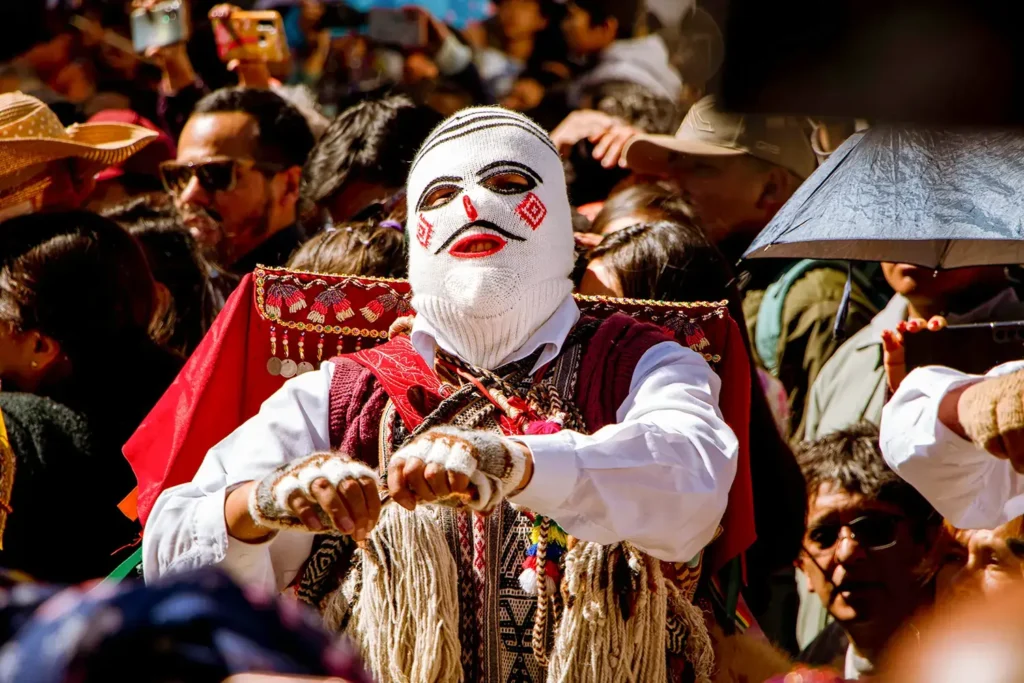 Fiesta de Paucartambo 2025: tradición, danza y devoción en honor a la Virgen del Carmen Fiesta de Paucartambo
