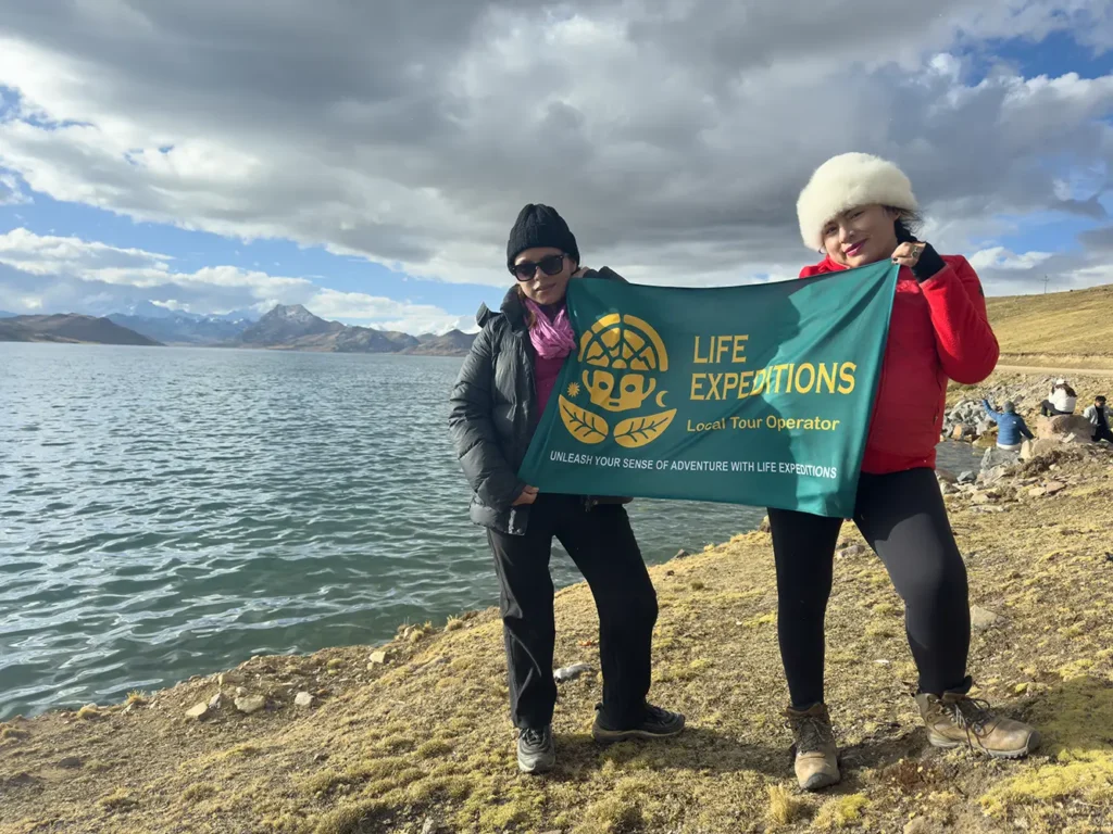 Laguna Sibinacocha - Life Expeditions