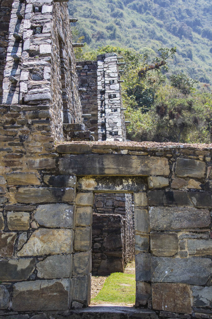 Choq'ekirao – misteriosa joia oculta do Império Inca Choq'ekirao-Cusco-cuna de oro-Life Expeditions