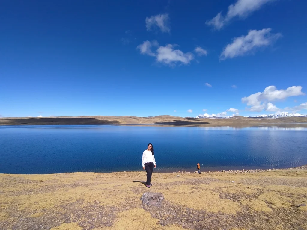 Laguna de Sibinacocha-Life Expeditions