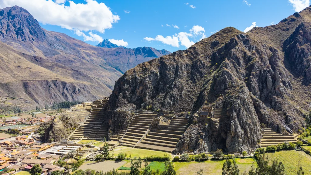 Ollantaytambo – A 1ª Cidade Inca Sobrevivente e Berço da Wallata Ollantaytambo-Urubamba-Cusco-Life Expeditions