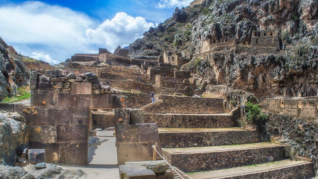 Ollantaytambo – A 1ª Cidade Inca Sobrevivente e Berço da Wallata Ollantaytambo-arqueologico-de-Ollantaytambo-Life Expeditions