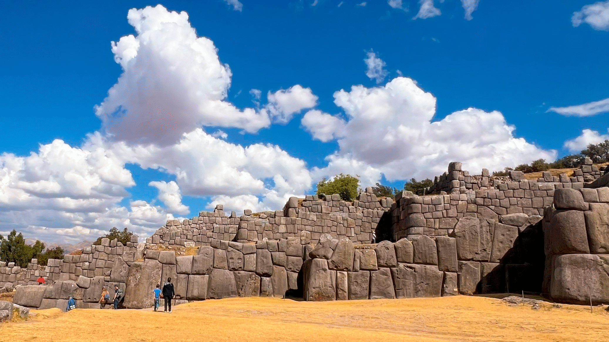 Tawantinsuyo-Saqsayhuaman-Life Expeditions