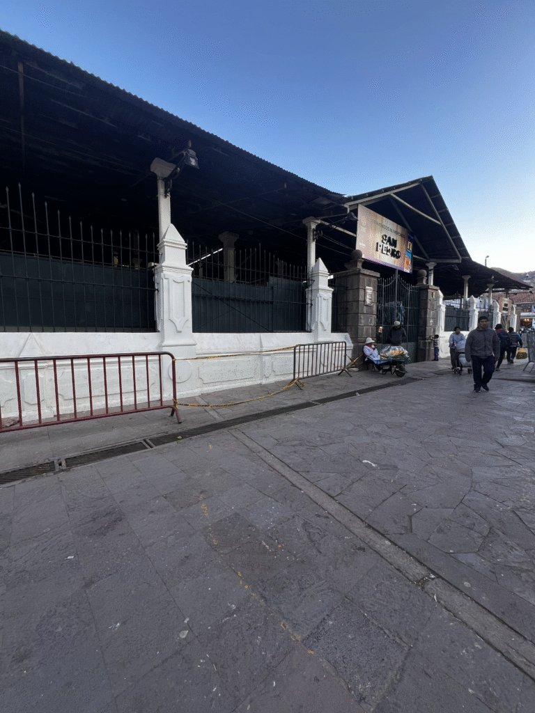 Mercado de San Pedro -Life Expeditions