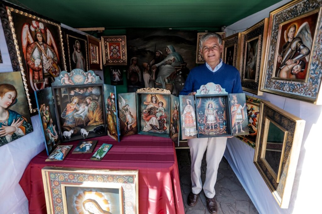 Santurantikuy – O epicentro da arte popular nas festas natalinas em Cusco Arte Popular-Pintura-Cusco-Life Expeditions