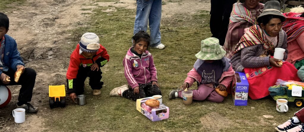 Chocolata Navideña-Phinaya Pitumarca-Life Expeditions