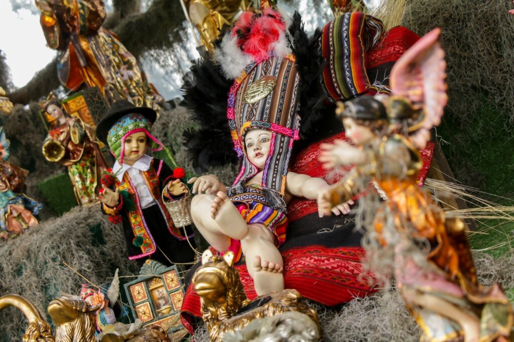 Santurantikuy – O epicentro da arte popular nas festas natalinas em Cusco Niño Manuelito-Cusco-Life Expeditions
