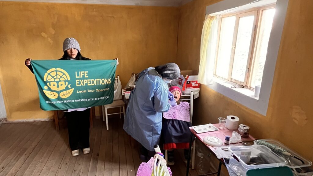 Social Activity-Phinaya Pitumarca-Life Expeditions