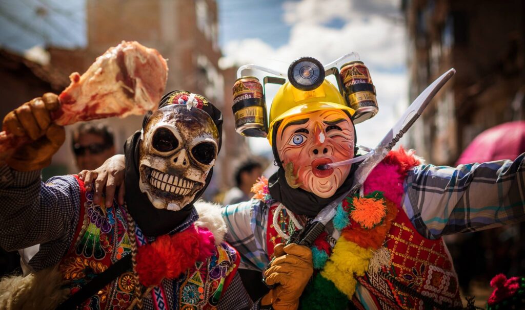 Danzas tradicionales-San Sebastian-Cusco-Life Expeditions