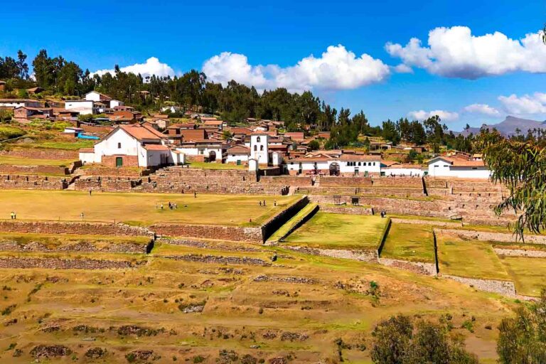 Chinchero-Urubamba- Cusco-Life Expeditions