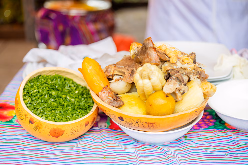 Pukllay 2026 - magnifico encuentro Nacional del carnaval originario mas grande del Perú Gastronomia Pukllay 2026-Life Expeditions