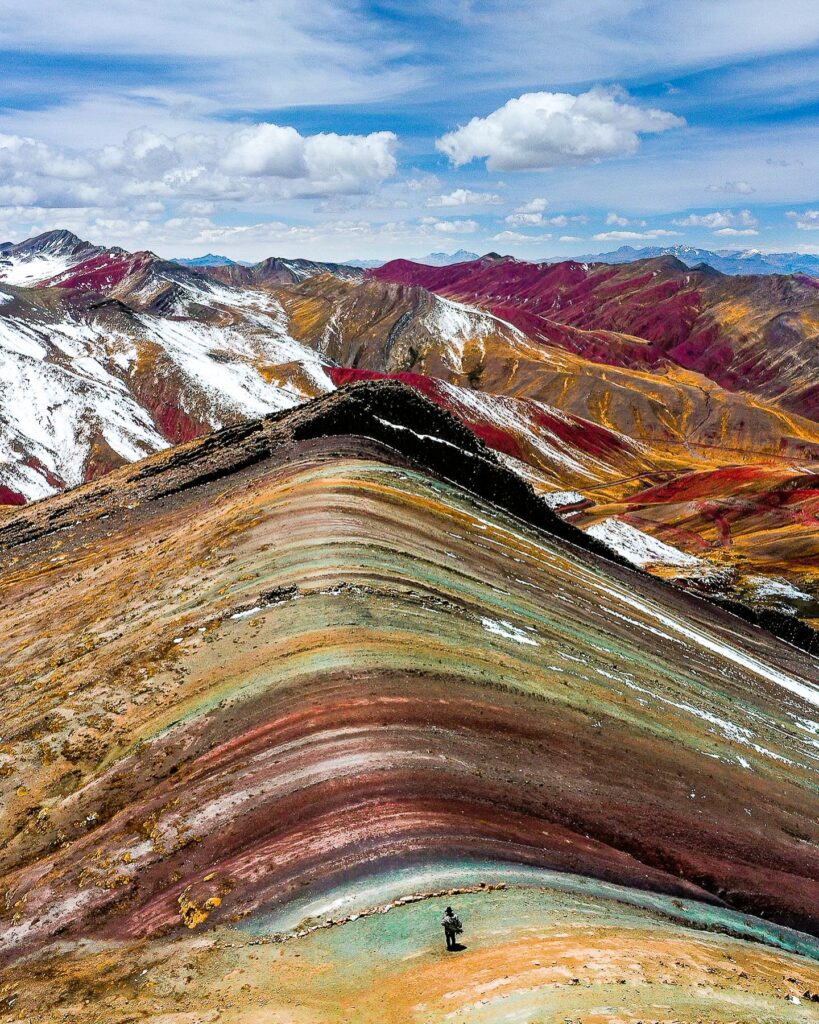 Palcoyo-rainbow mountain-Canchis-Life Expeditions
